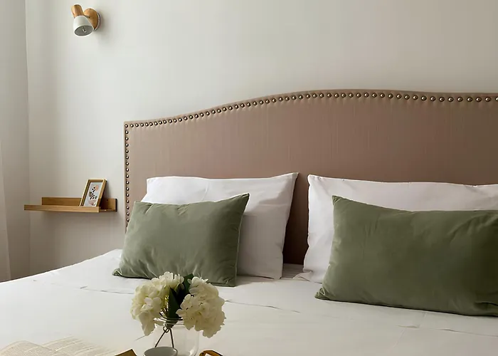 Essence Apartment